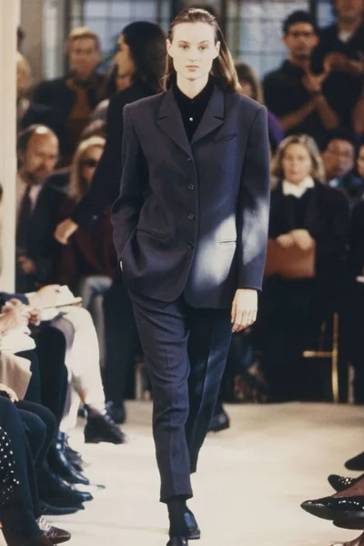 Look 8